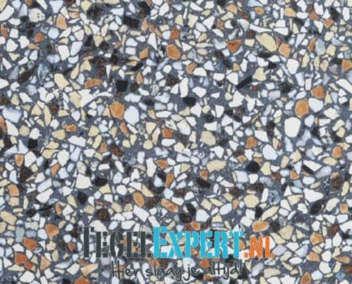 verona-stone-rembrandt-1172297844